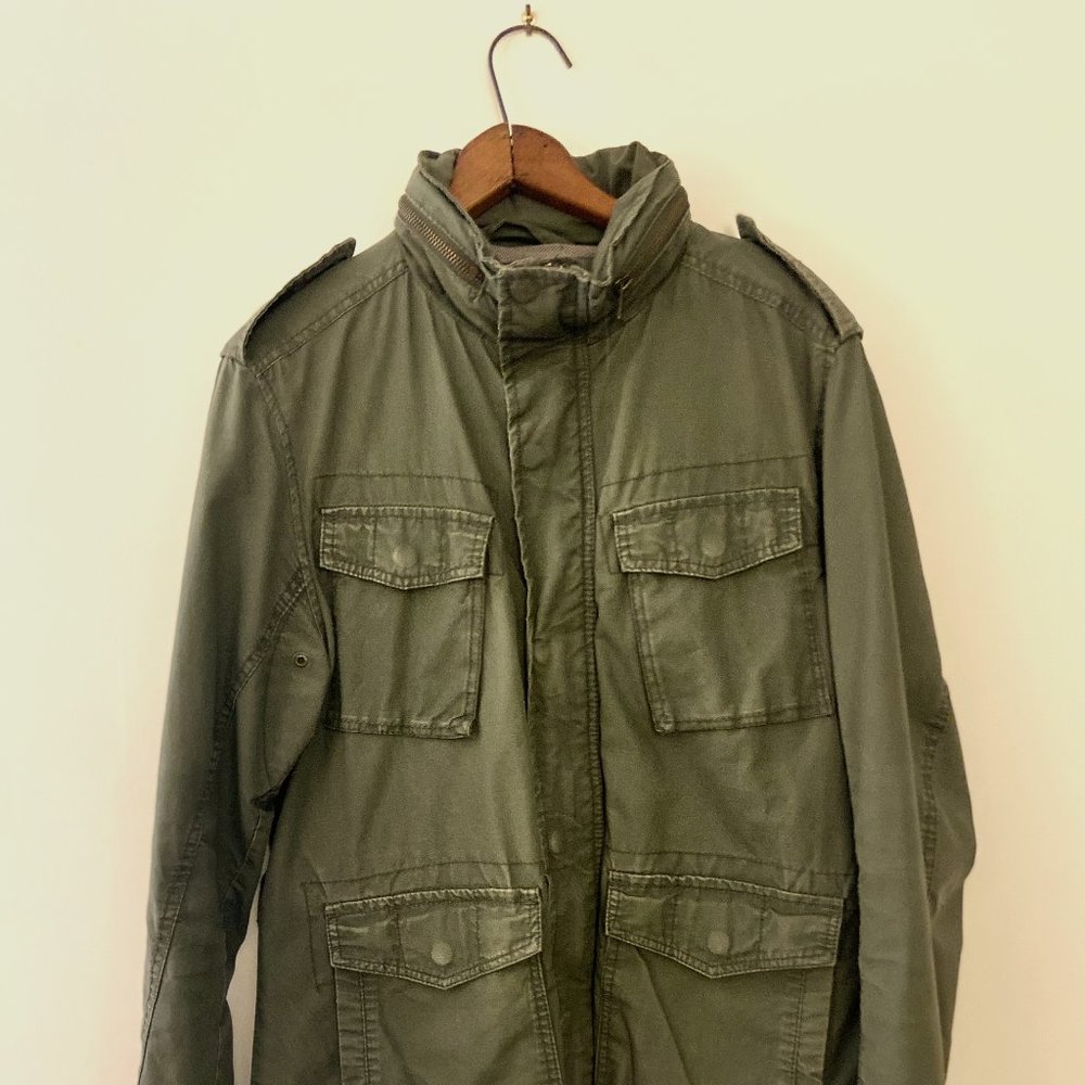 H&M L.O.G.G. Casual Hooded Army Green Jacket Spring/Fall Men's Small